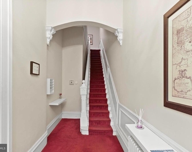 1602 Park Avenue - Photo Thumbnail 2