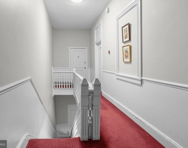1602 Park Avenue - Photo Thumbnail 4
