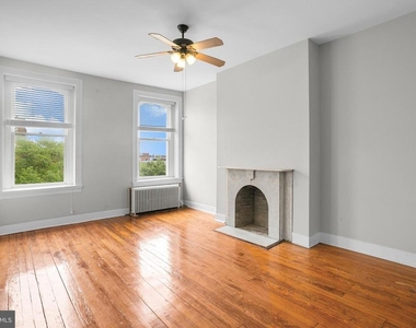 1602 Park Avenue - Photo Thumbnail 12