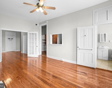 1602 Park Avenue - Photo Thumbnail 15