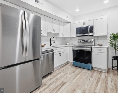 610 Scott Street - Photo Thumbnail 5