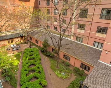 1000 Fell Street - Photo Thumbnail 31