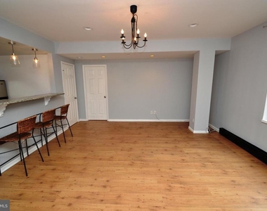 1000 Fell Street - Photo Thumbnail 11