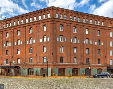 1000 Fell Street - Photo Thumbnail 34