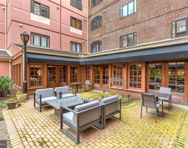 1000 Fell Street - Photo Thumbnail 29