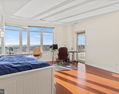 100 Harborview Drive - Photo Thumbnail 31