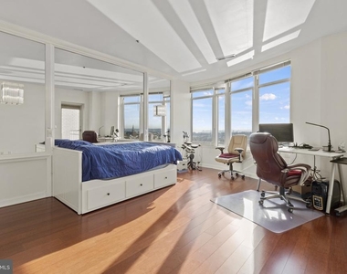 100 Harborview Drive - Photo Thumbnail 30