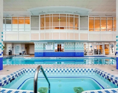 100 Harborview Drive - Photo Thumbnail 8