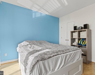 100 Harborview Drive - Photo Thumbnail 28