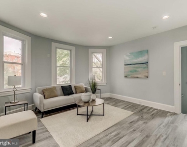 4813 Crowson Avenue - Photo Thumbnail 16