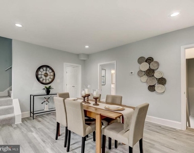 4813 Crowson Avenue - Photo Thumbnail 4