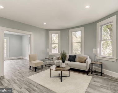 4813 Crowson Avenue - Photo Thumbnail 15