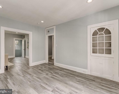 4813 Crowson Avenue - Photo Thumbnail 18