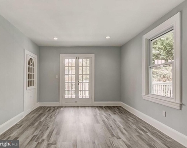 4813 Crowson Avenue - Photo Thumbnail 17