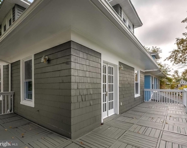 4813 Crowson Avenue - Photo Thumbnail 19