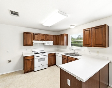 220 Peppergrass Cv - Photo Thumbnail 11