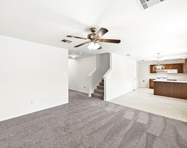 220 Peppergrass Cv - Photo Thumbnail 4