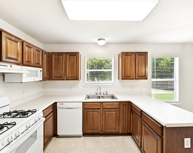 220 Peppergrass Cv - Photo Thumbnail 12