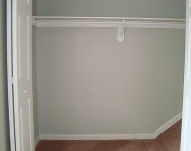 1807 Arwell Court - Photo Thumbnail 22