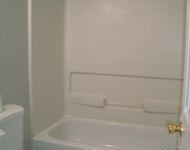 1807 Arwell Court - Photo Thumbnail 25