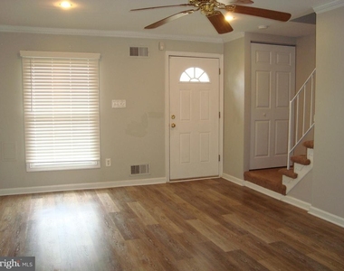 1807 Arwell Court - Photo Thumbnail 6