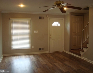1807 Arwell Court - Photo Thumbnail 3