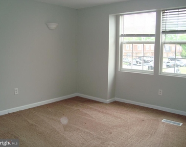 1807 Arwell Court - Photo Thumbnail 21