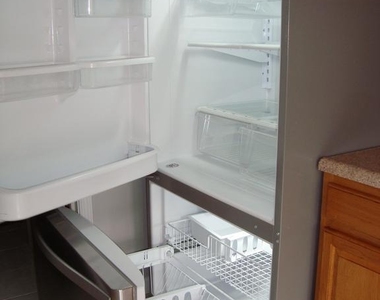 1807 Arwell Court - Photo Thumbnail 20