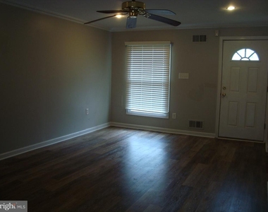 1807 Arwell Court - Photo Thumbnail 4