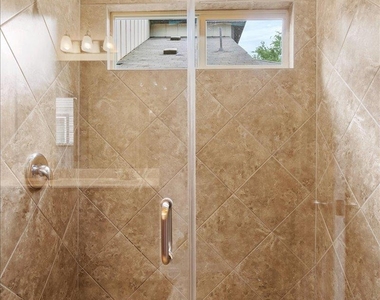 9413 Tanager Way - Photo Thumbnail 17