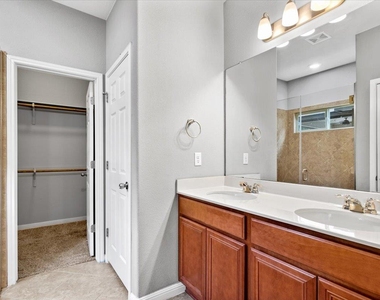 9413 Tanager Way - Photo Thumbnail 16