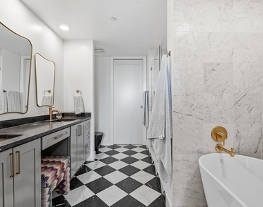 222 West Ave - Photo Thumbnail 19