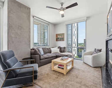 222 West Ave - Photo Thumbnail 3