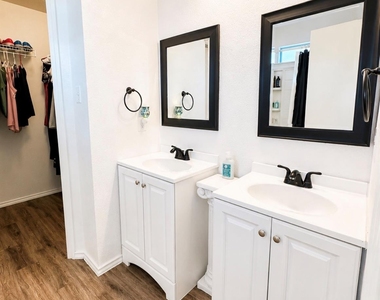 281 Prairie Verbena Dr - Photo Thumbnail 12