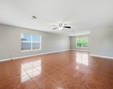 4507 Sherwood Way - Photo Thumbnail 5