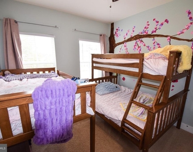 1438 Honey Locust Drive - Photo Thumbnail 11