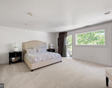 16346 Snook Court - Photo Thumbnail 6