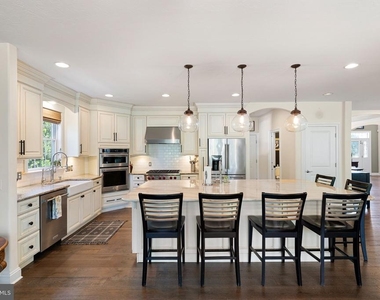 16346 Snook Court - Photo Thumbnail 2