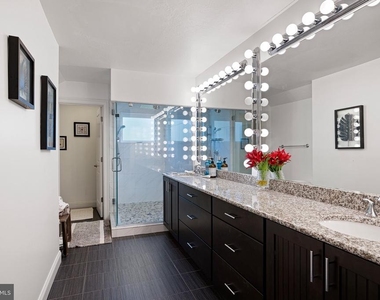 16346 Snook Court - Photo Thumbnail 8