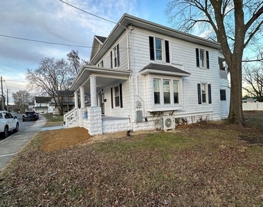 402 N 2nd Street - Photo Thumbnail 3