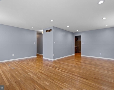 24 Fremont Road - Photo Thumbnail 8
