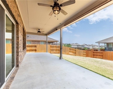 5413 Traviston Dr - Photo Thumbnail 29