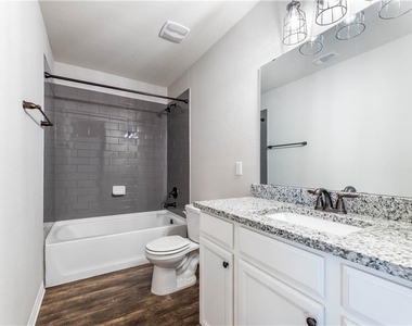 5413 Traviston Dr - Photo Thumbnail 28