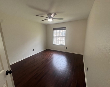 16101 W Dorman Dr - Photo Thumbnail 14