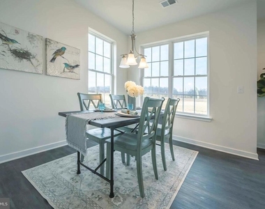 519 Horsey Boulevard - Photo Thumbnail 5