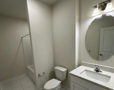 503 Nickerjack Way - Photo Thumbnail 8