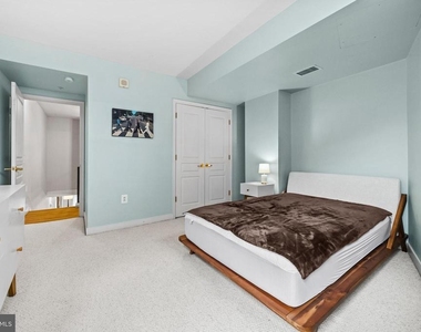 631 D Street Nw - Photo Thumbnail 20
