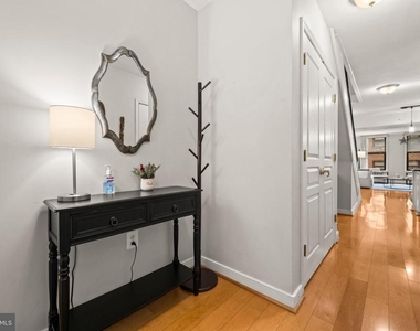 631 D Street Nw - Photo Thumbnail 36