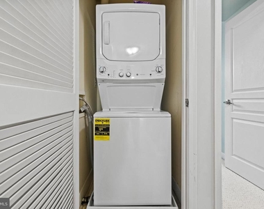 631 D Street Nw - Photo Thumbnail 21
