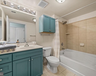631 D Street Nw - Photo Thumbnail 32